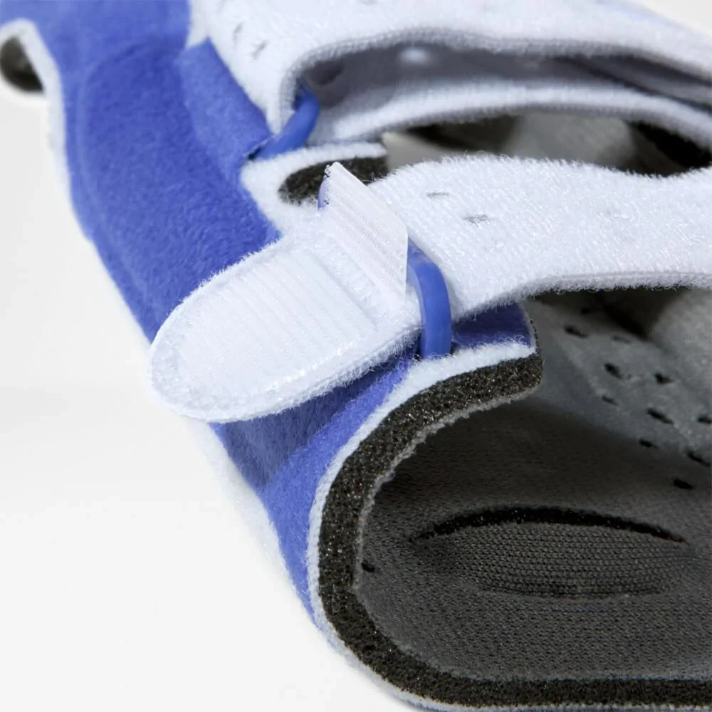 ManuLoc Wrist Brace - Image 4