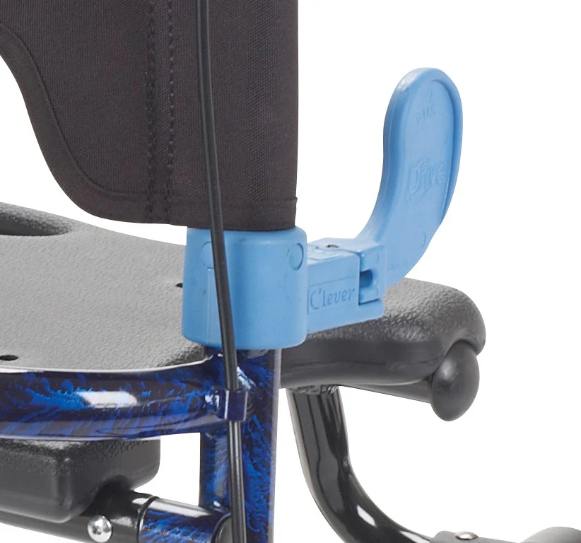 Clever-Lite Walker with 8" Casters - Image 4