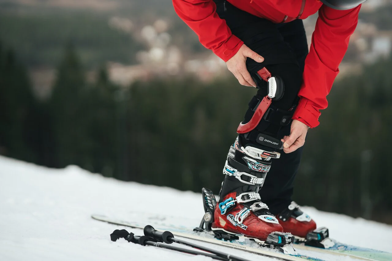 Defiance Pro Custom Knee Brace - Image 4