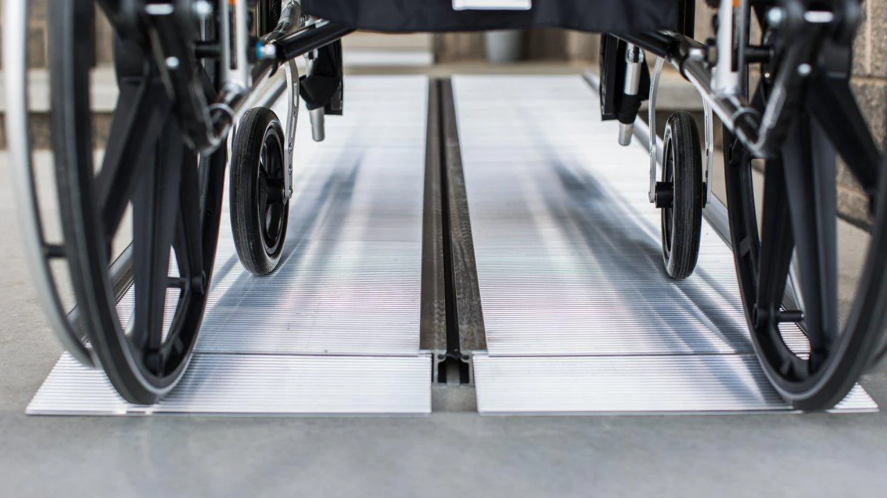 Signature Series Suitcase Ramp - Image 6