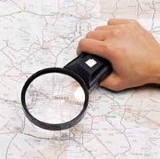 Lighted Magnifier with Handle 3" - Image 2