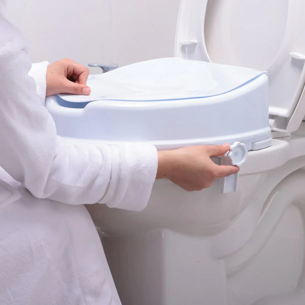 Preservetech Raised Toilet Seat with Bidet - Image 4