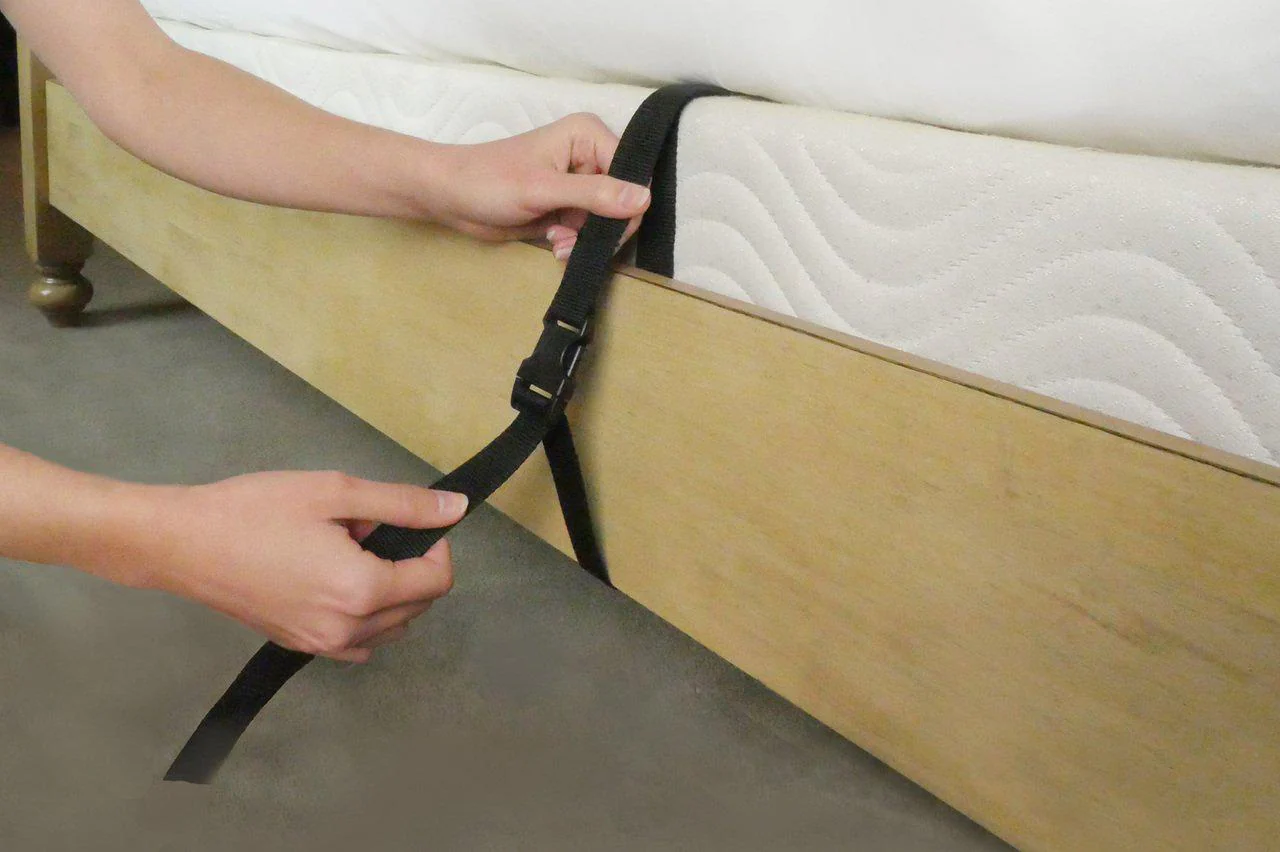 Signature Life Sleep Safe Bed Rail - Image 3