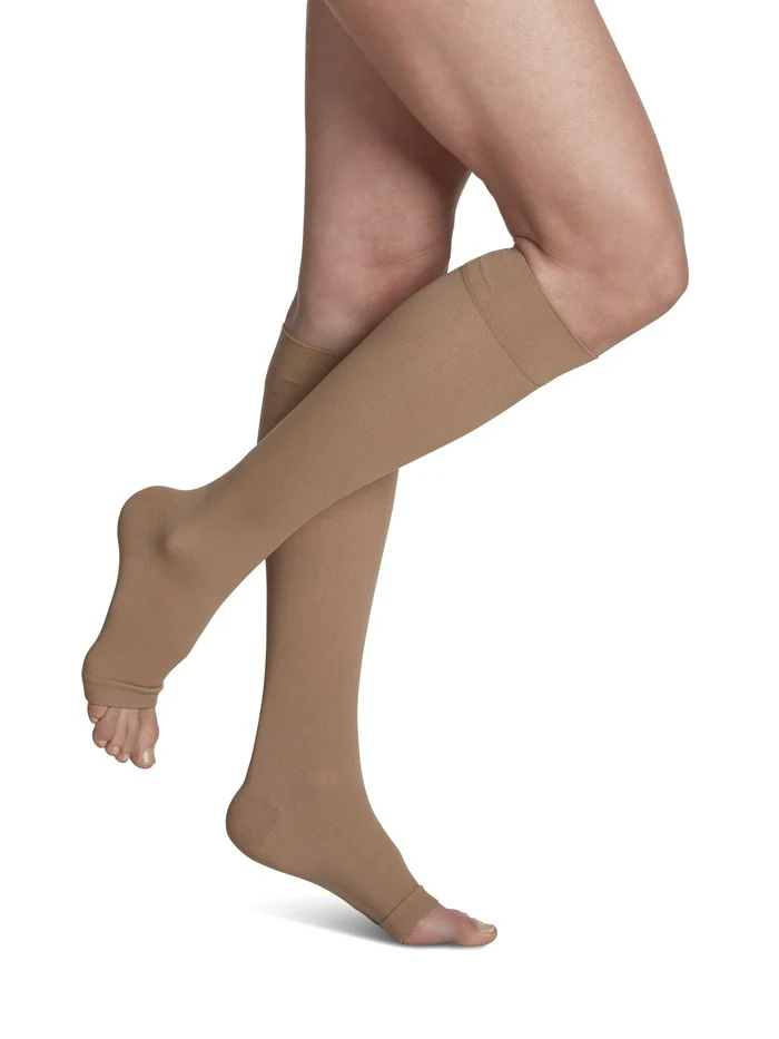 Mens Cotton Knee High 20-30mmHg - Image 4