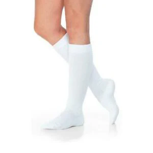 Unisex Diabetic Eversoft Knee High 8-15mmHg - Image 2