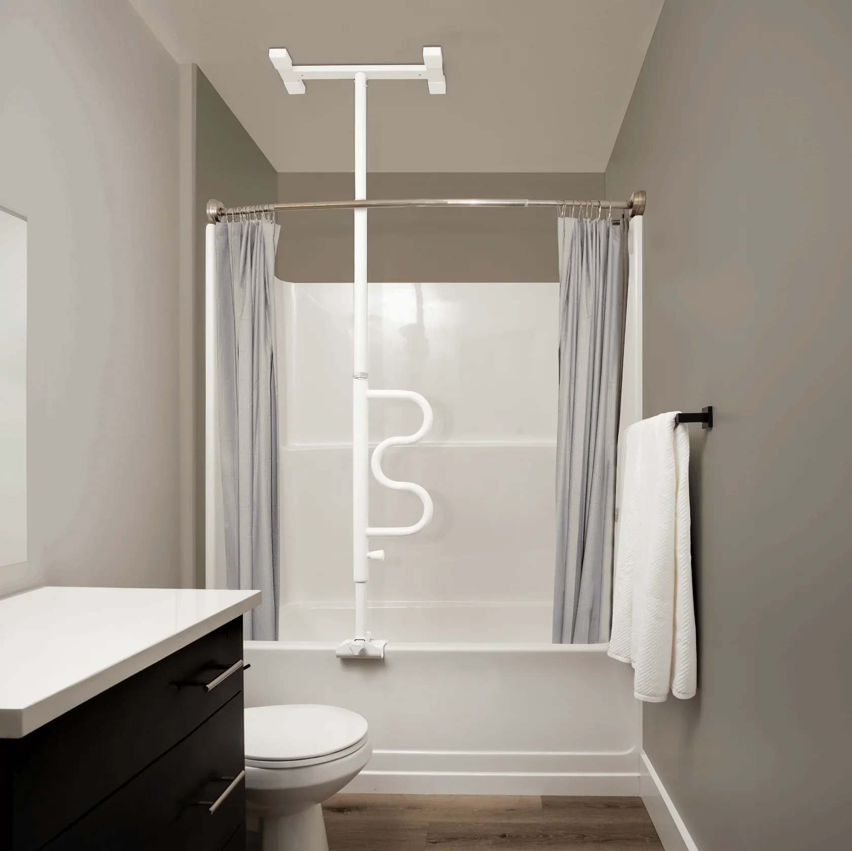 Wonder Bathtub Pole Plus & Curve Grab Bar White