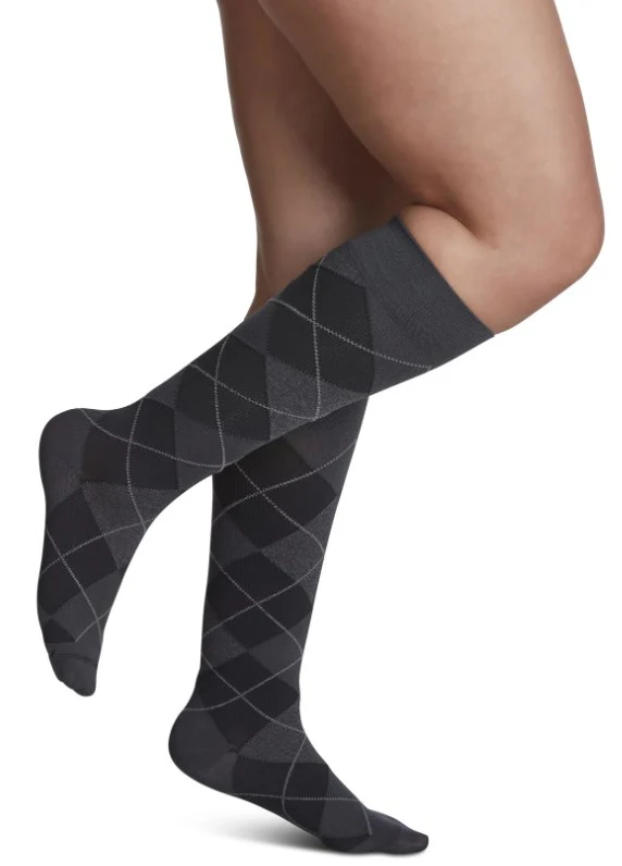 Womens Microfiber Patterns Knee High 15-20mmHg - Image 6